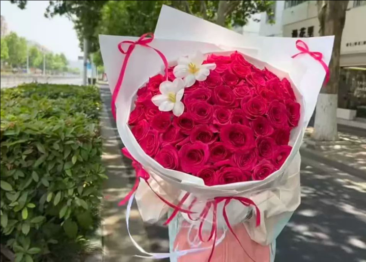 延边珲春市花店